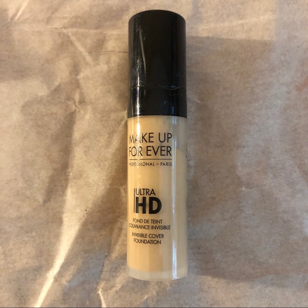 Make Up For Ever Ultra HD foundation sample